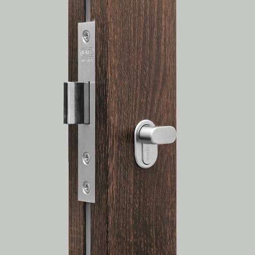 Straight Bolt Popup Image