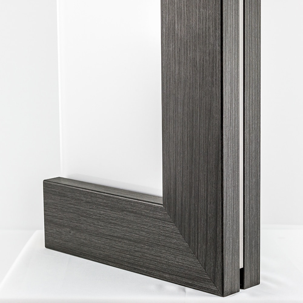 Laminate Charcoal th adj